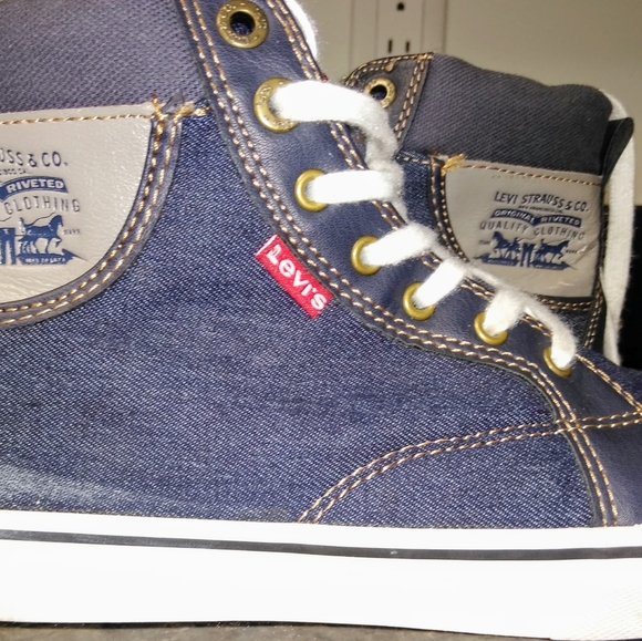 Levi High-Tops - Picture 2 of 6